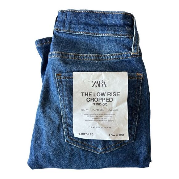 ZARA The Low Rise Cropped In Indigo Slim Fit Flared  Leg Low Waist Size USA 10. - Picture 9 of 10